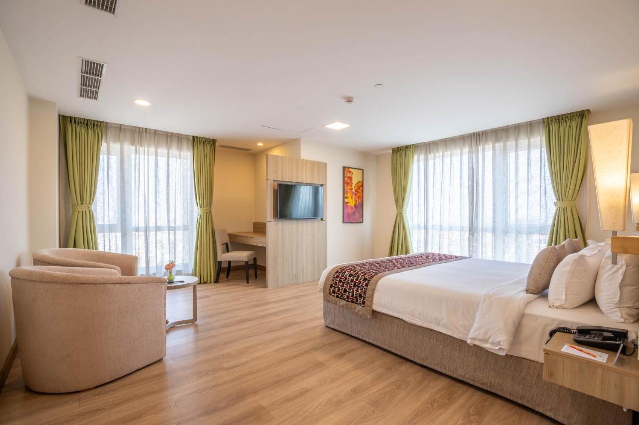 Hotel Crowne Imperial Katmandu Eksteriør bilde