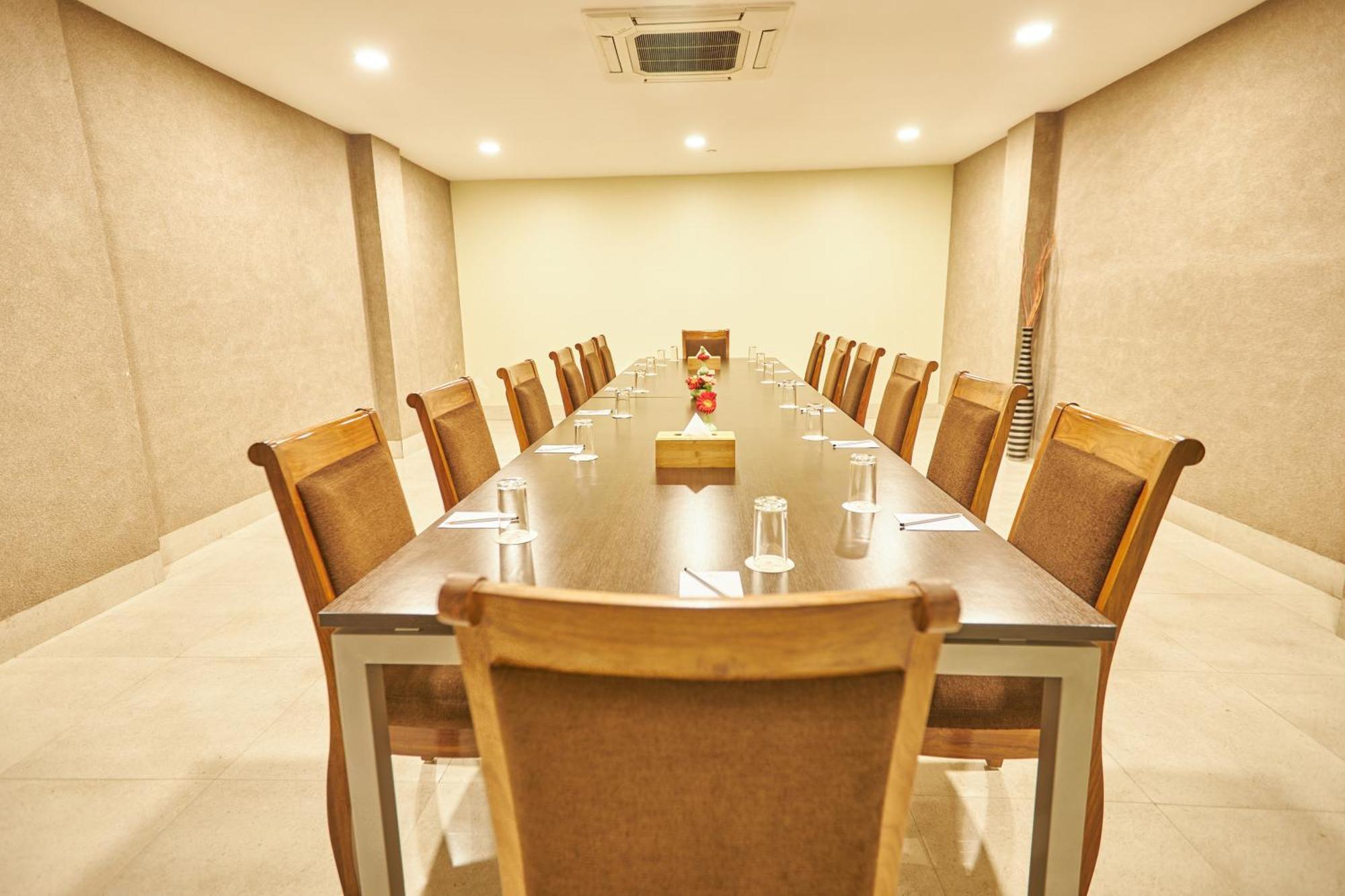 Hotel Crowne Imperial Katmandu Eksteriør bilde